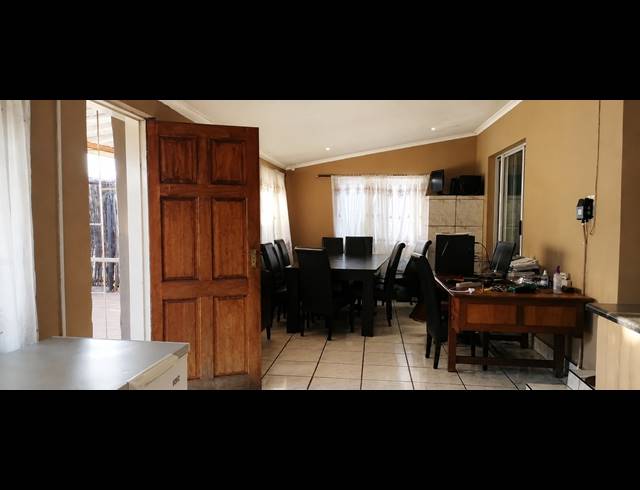 17,131M² FARM FOR SALE IN HILLSIDE